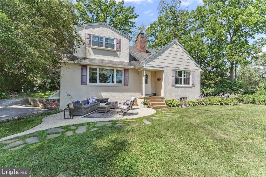 250 GLEN MILLS ROAD