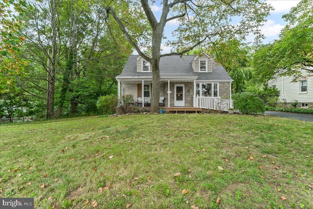 301 N NORWINDEN DRIVE