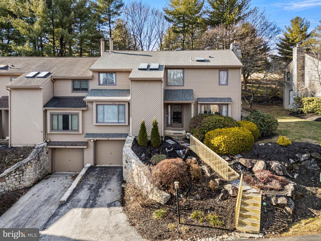 46 SAWGRASS LANE