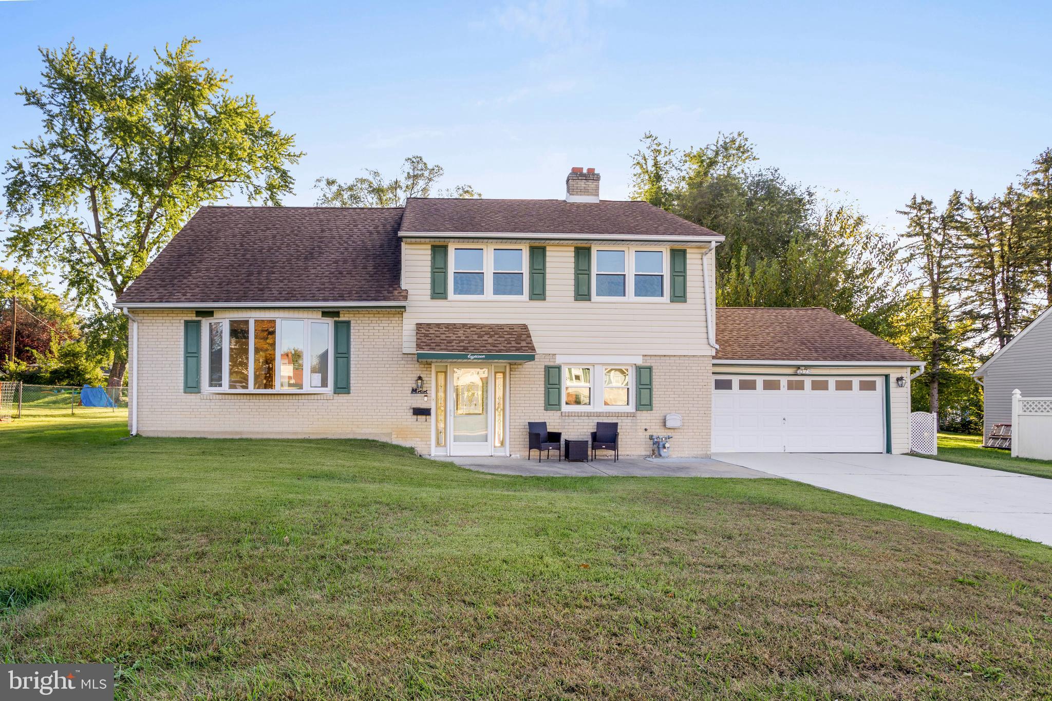 18 COBBLESTONE LANE