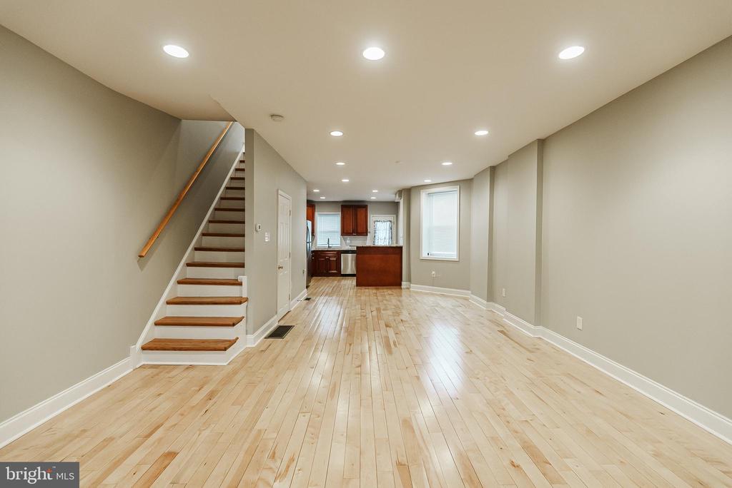 1125 Marlyn Rd
