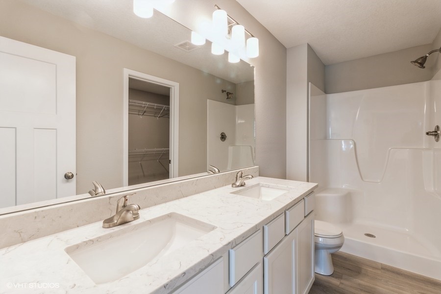 2529 NW Greenwood Street