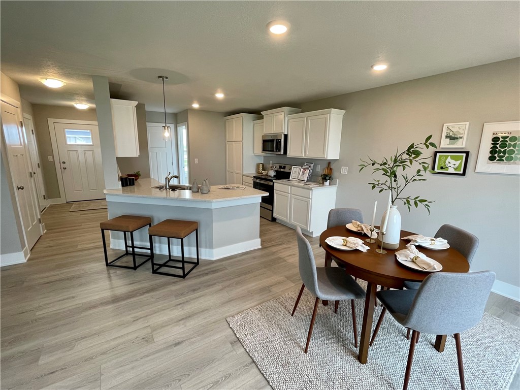 2529 NW Greenwood Street