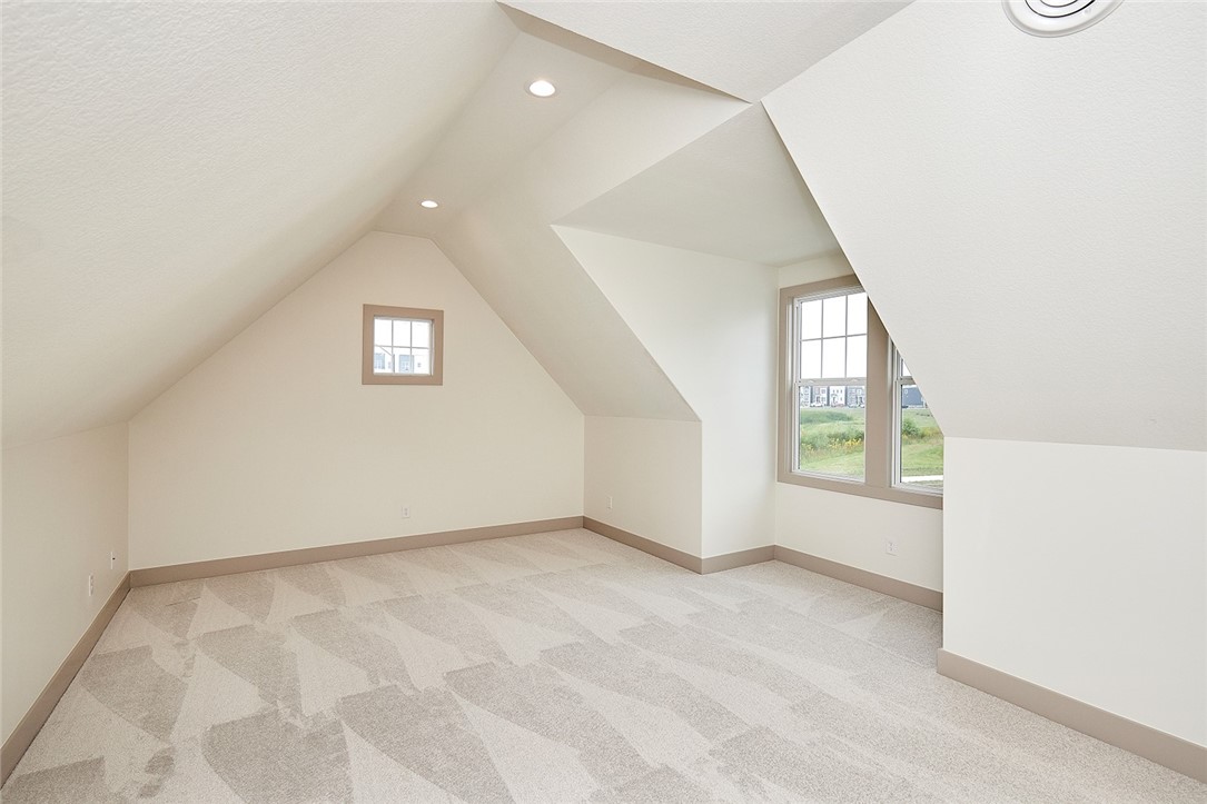 1215 SW Des Moines Street