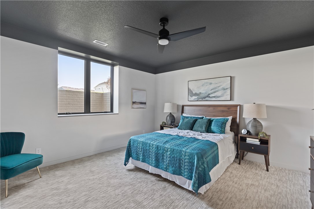 5804 NE Terrace Ridge Drive