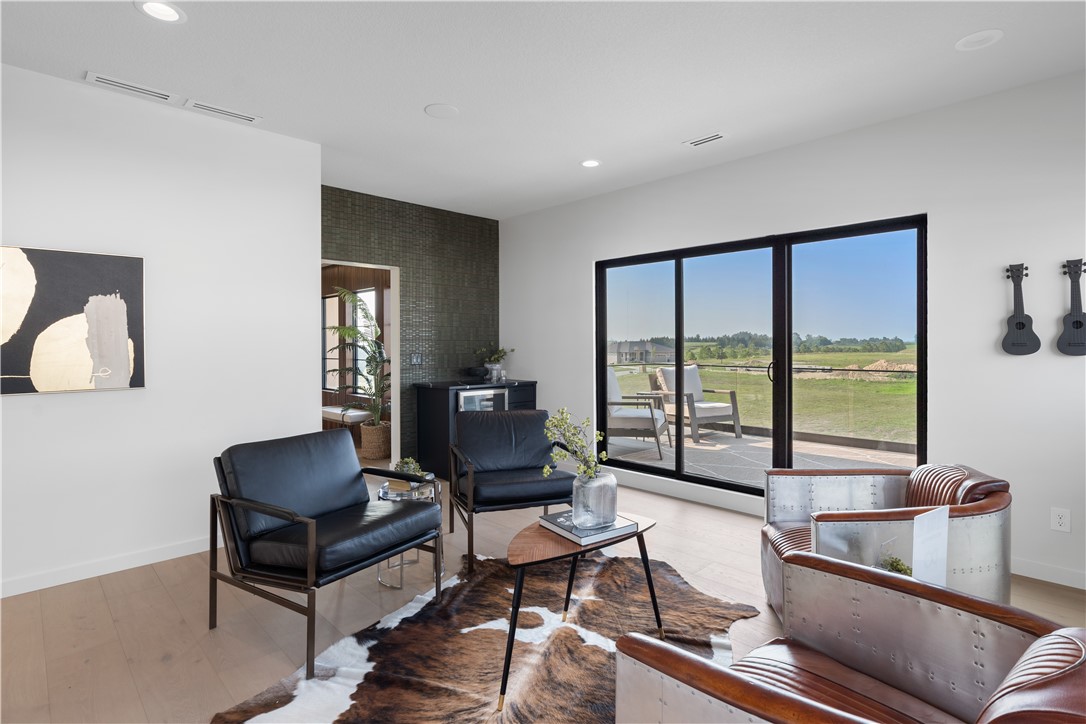 5804 NE Terrace Ridge Drive