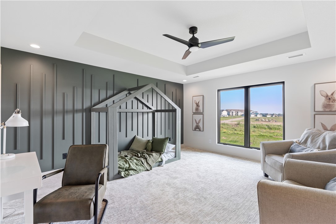 5804 NE Terrace Ridge Drive