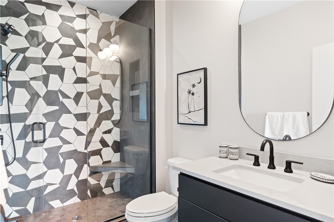 5804 NE Terrace Ridge Drive