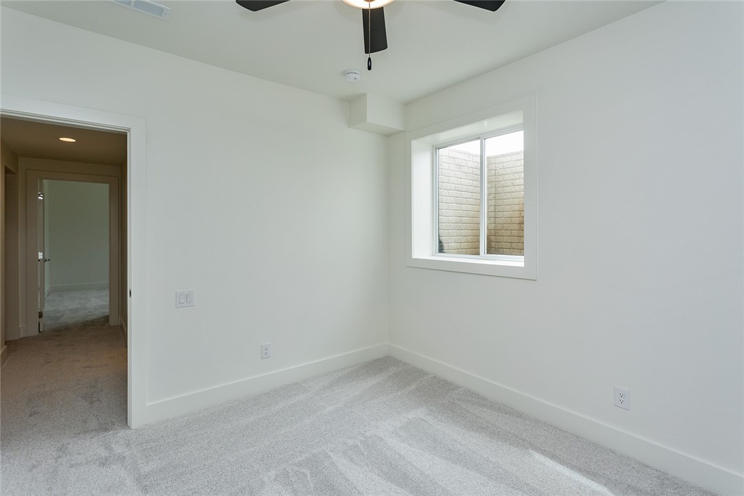 6013 NE Terrace Ridge Drive