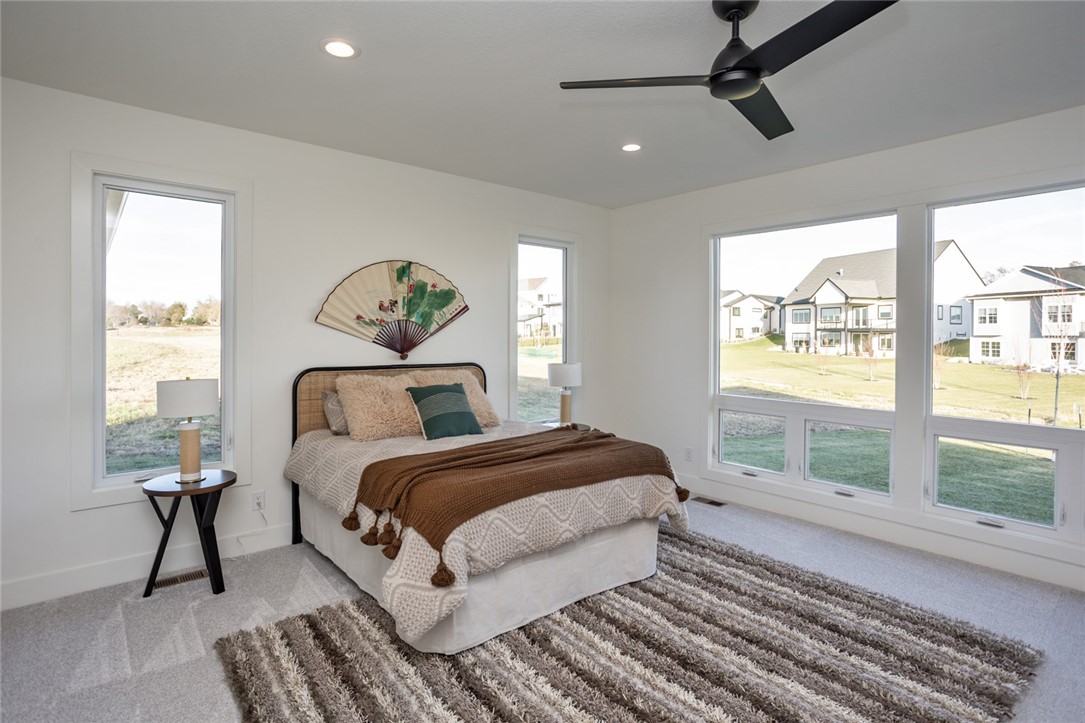 6013 NE Terrace Ridge Drive