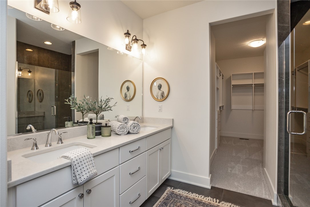 6013 NE Terrace Ridge Drive