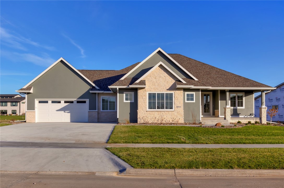 6013 NE Terrace Ridge Drive