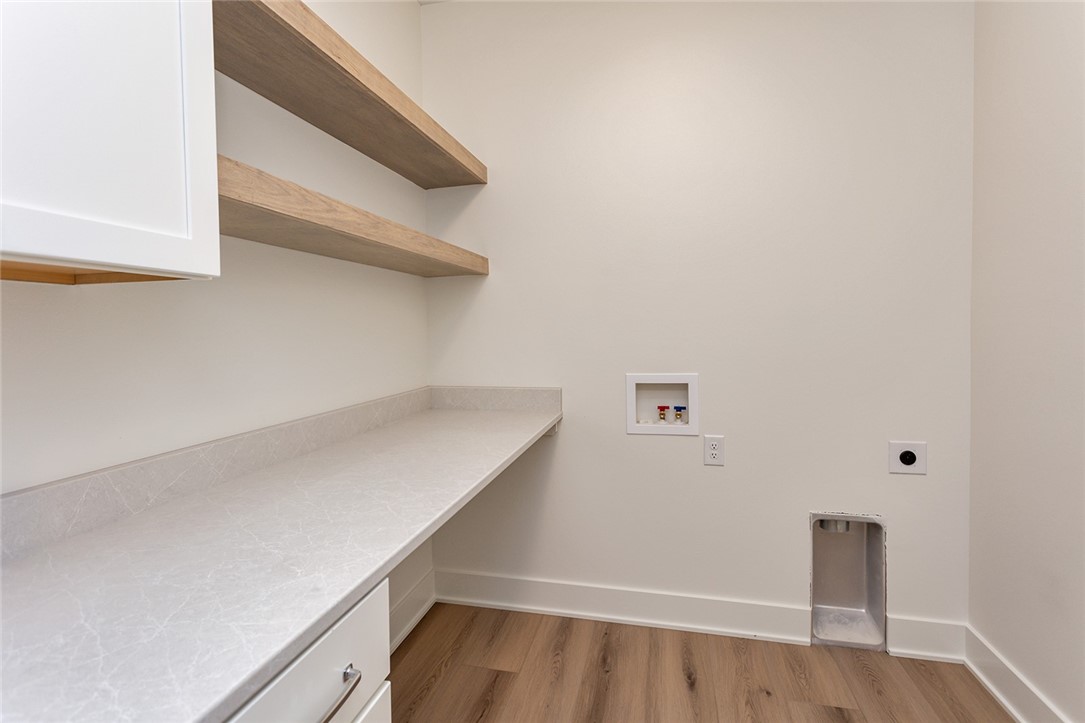 6013 NE Terrace Ridge Drive