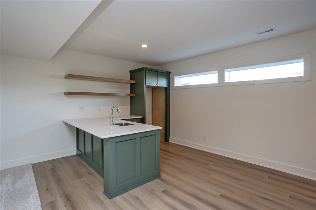 6013 NE Terrace Ridge Drive