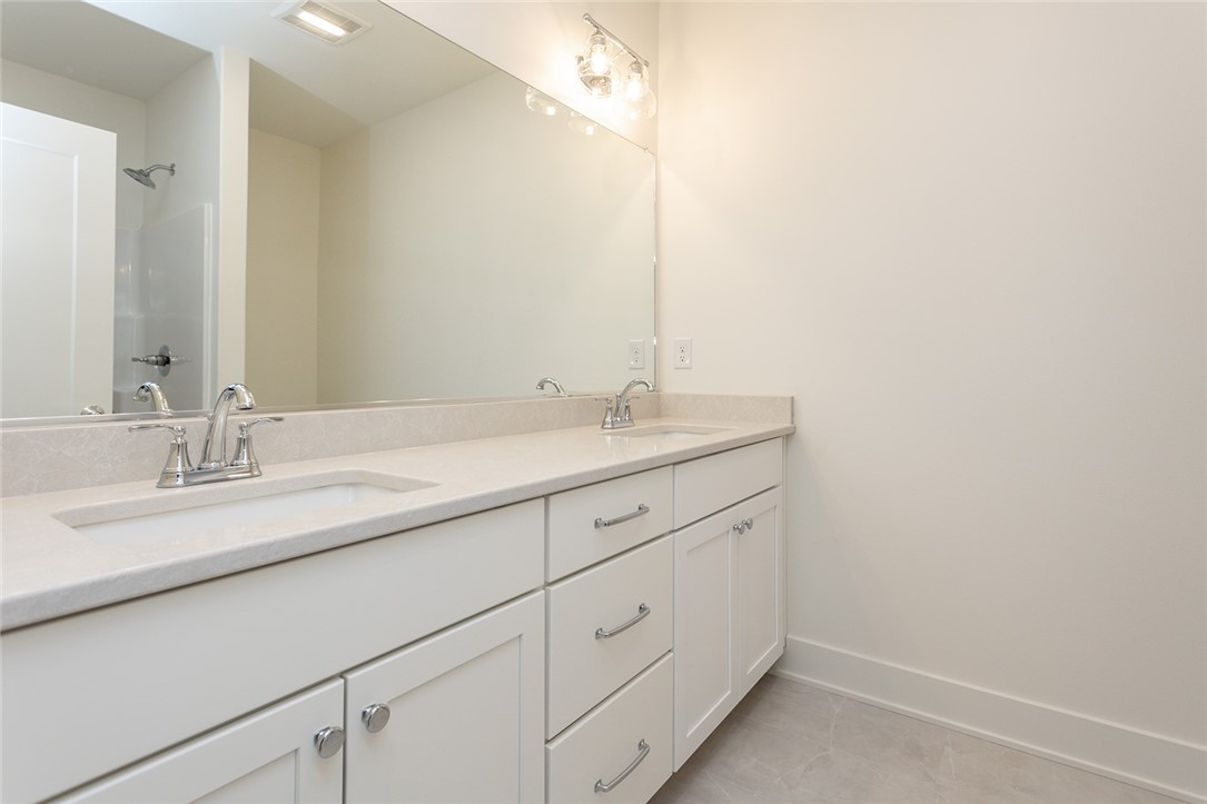 6013 NE Terrace Ridge Drive