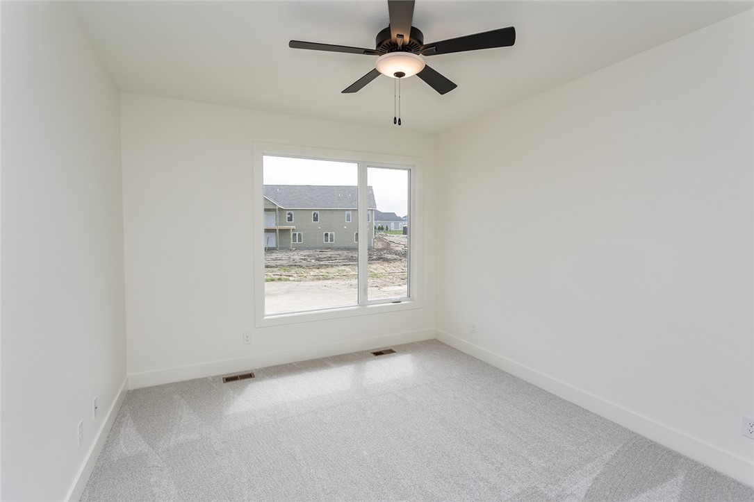 6013 NE Terrace Ridge Drive