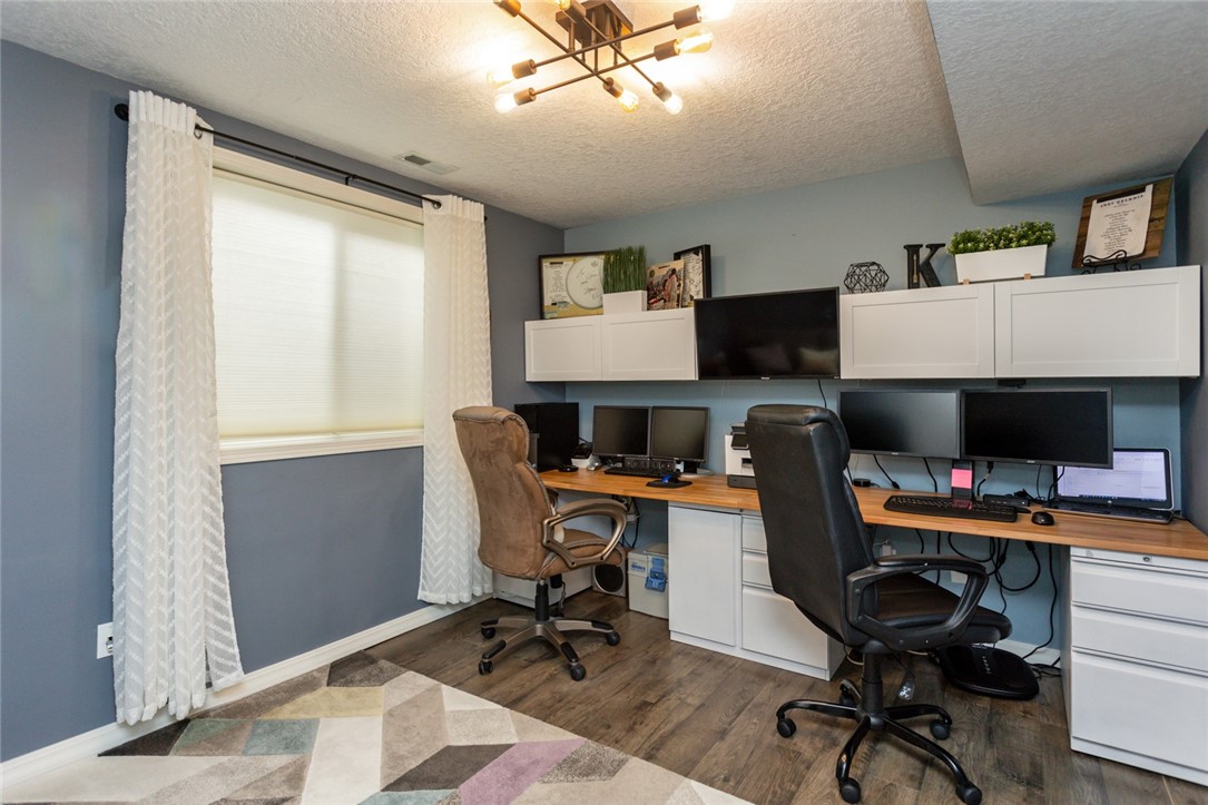 3605 SW Edgewood Lane