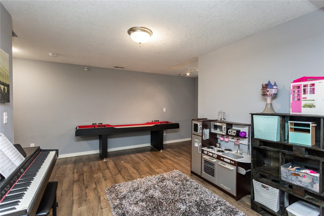 3605 SW Edgewood Lane