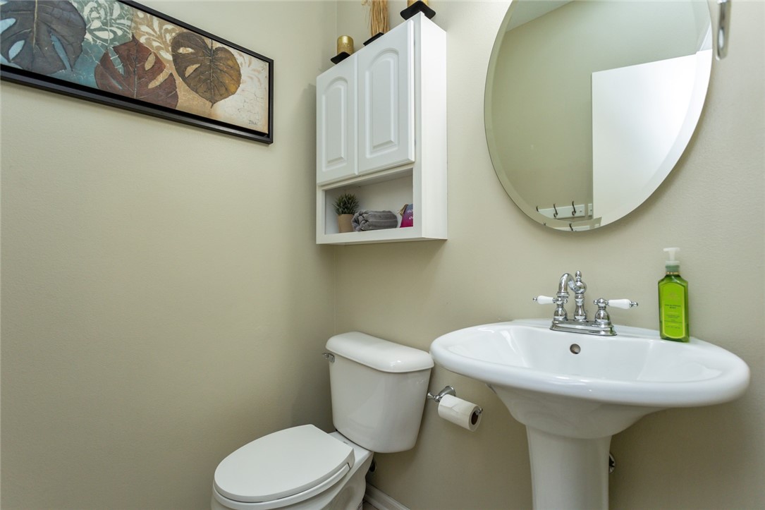 3605 SW Edgewood Lane