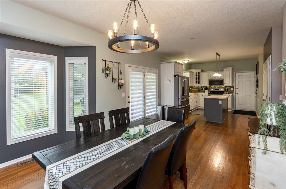 3605 SW Edgewood Lane