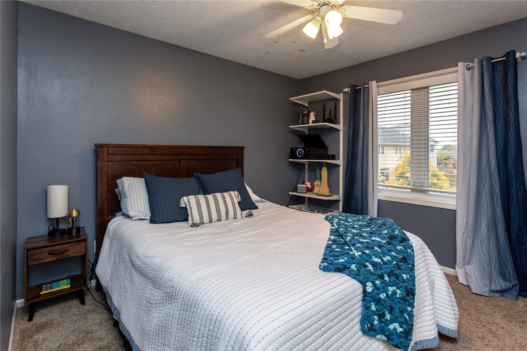 3605 SW Edgewood Lane