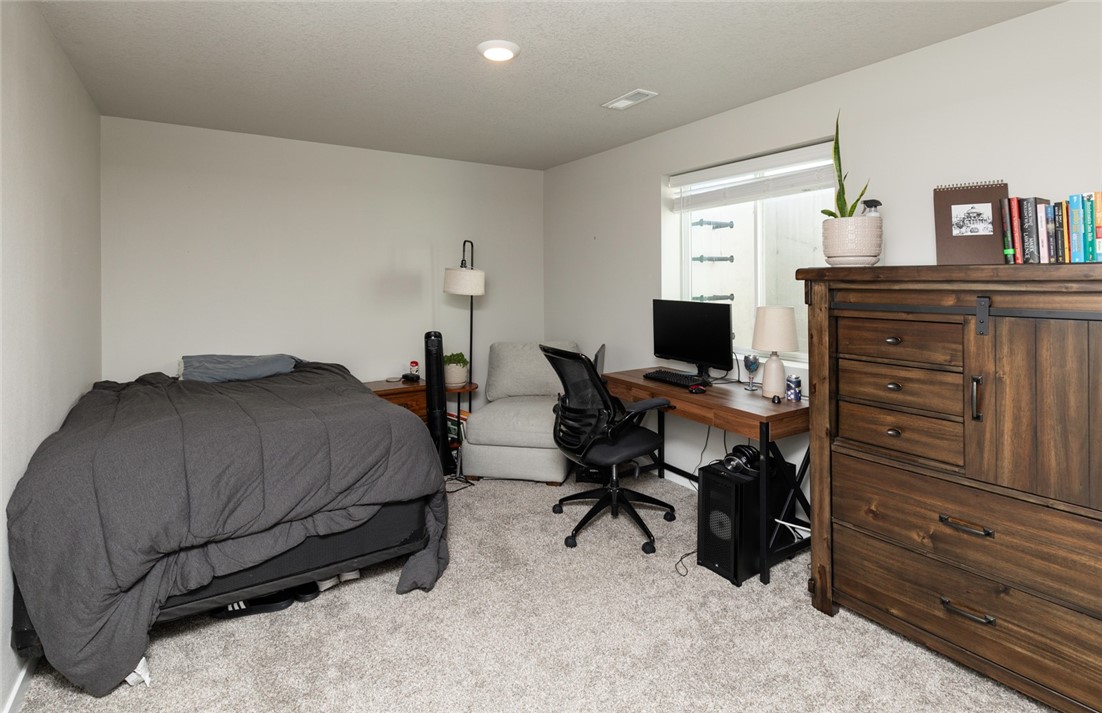 2814 SW Prairie Trail Parkway