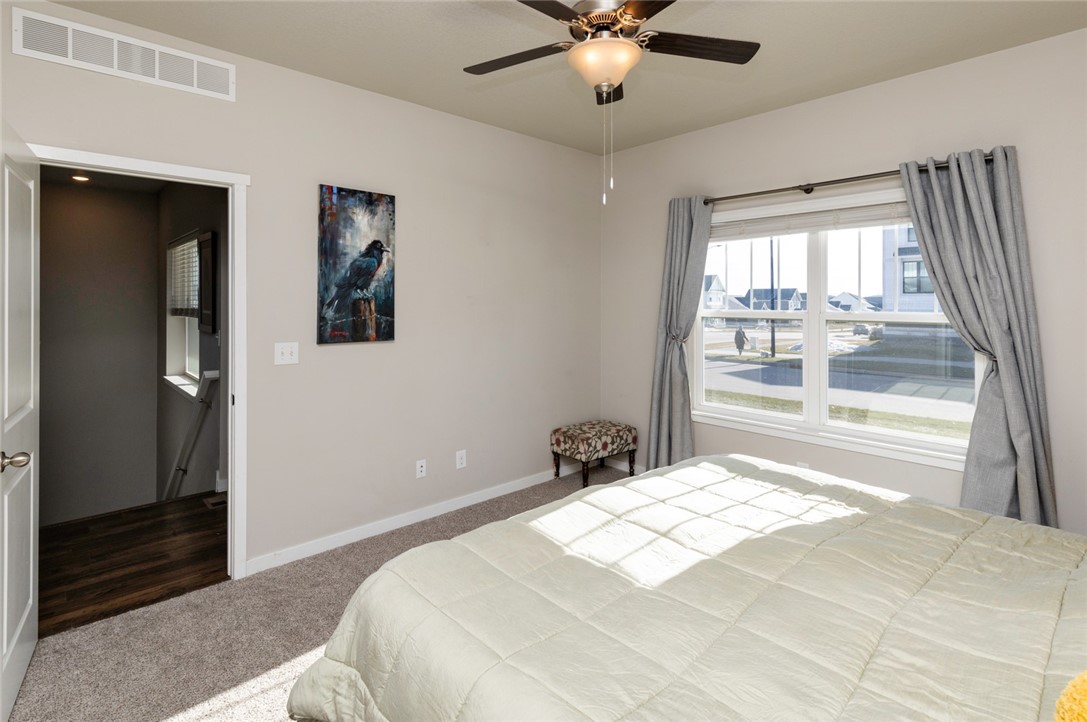 2814 SW Prairie Trail Parkway