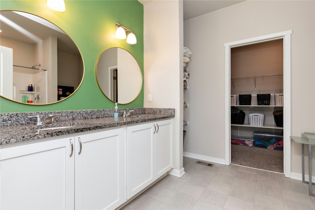 2814 SW Prairie Trail Parkway