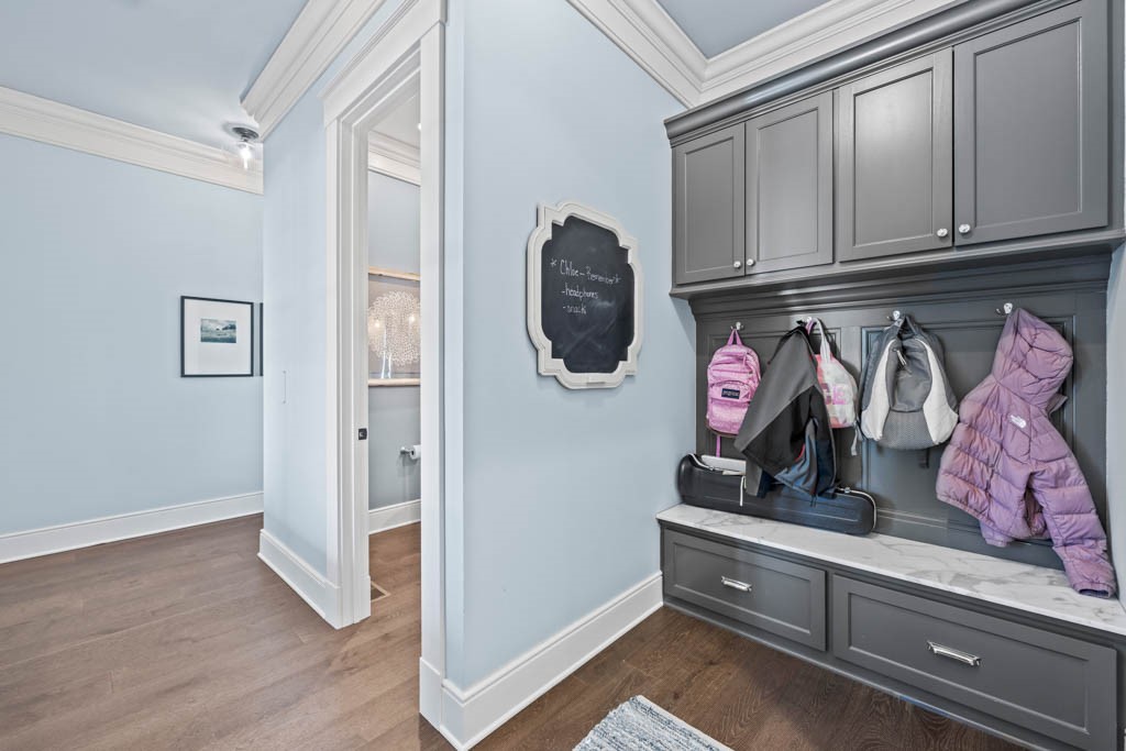 1806 SW Precedence Road