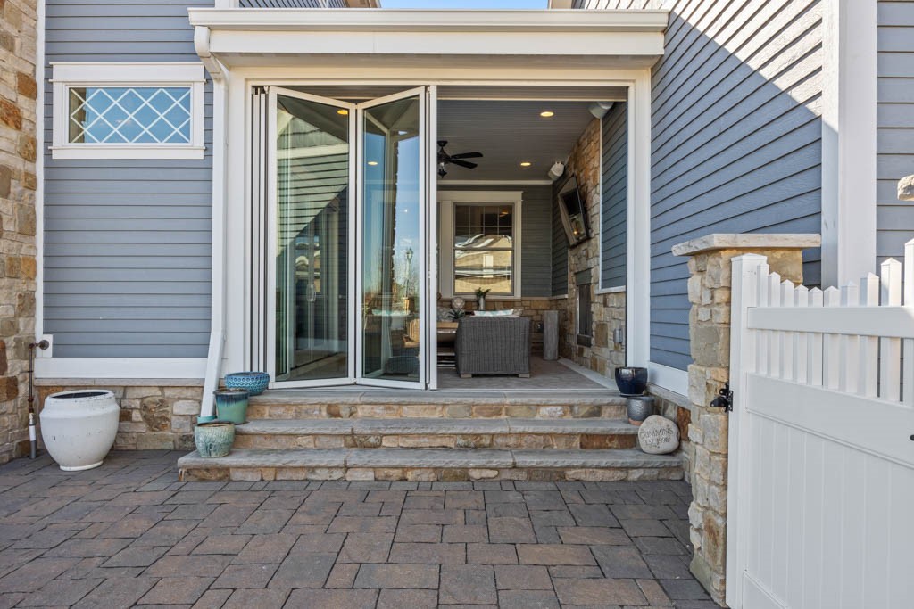 1806 SW Precedence Road