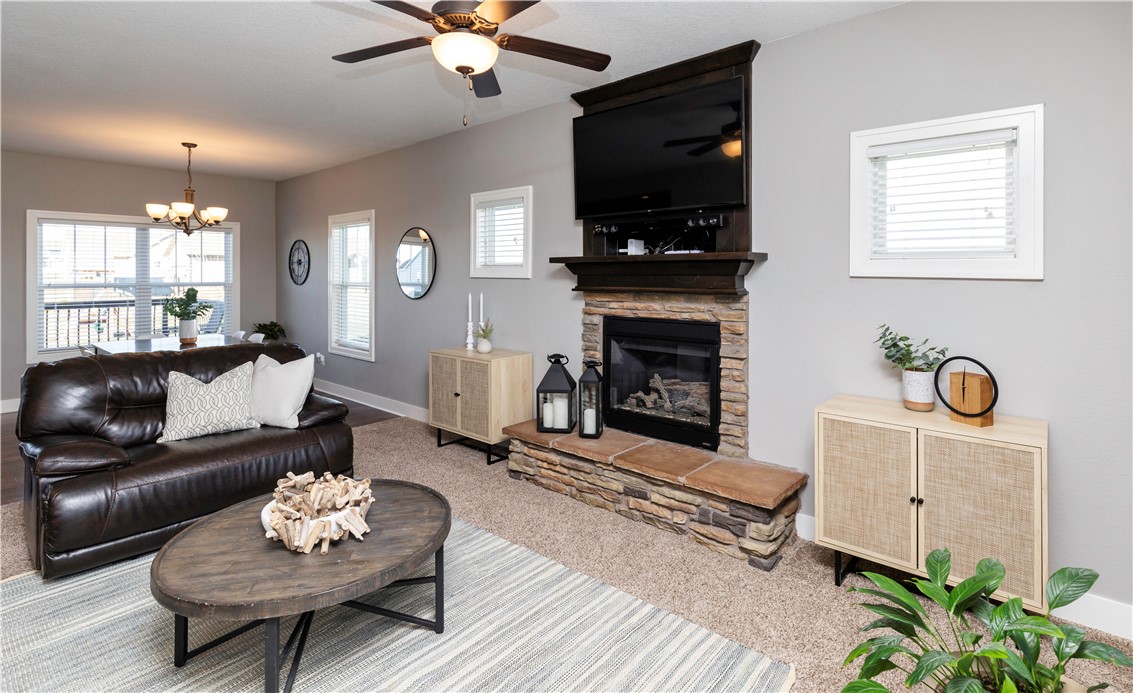 606 SW Magazine Road