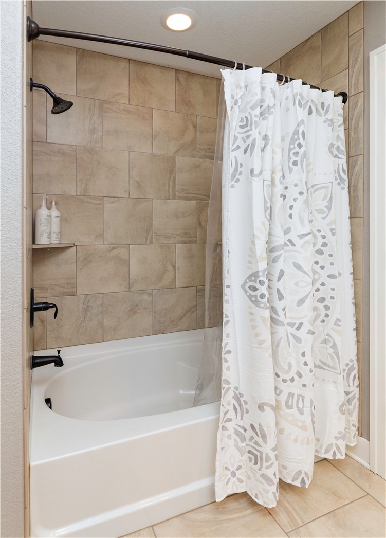 606 SW Magazine Road