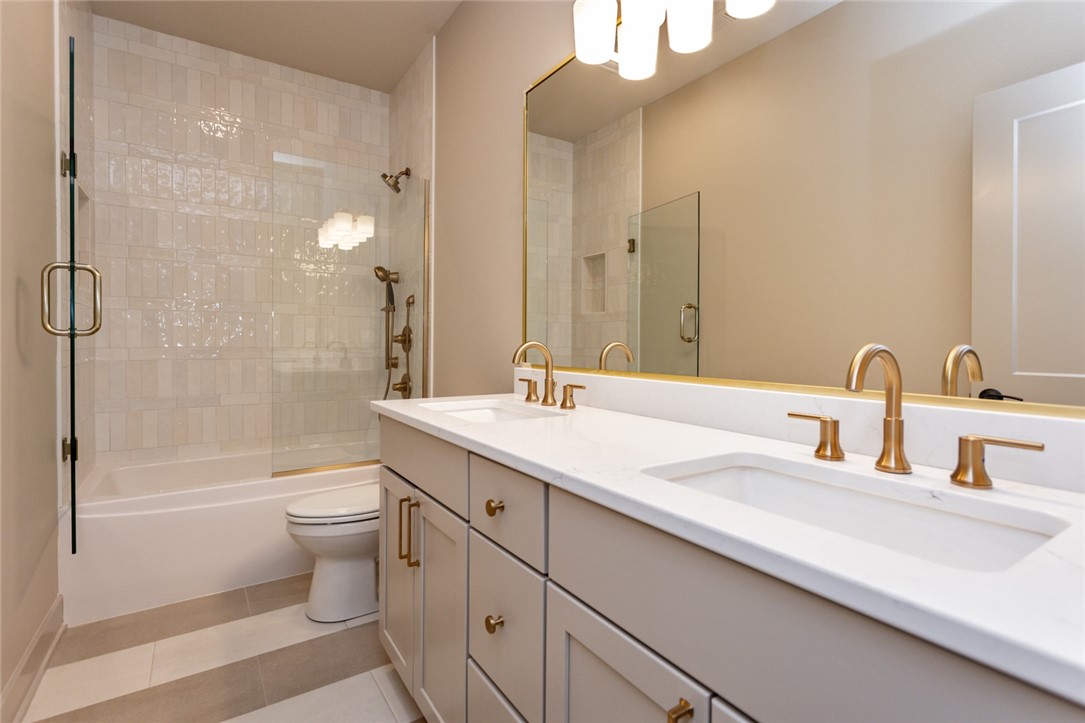 11528 NW Brookefield Court