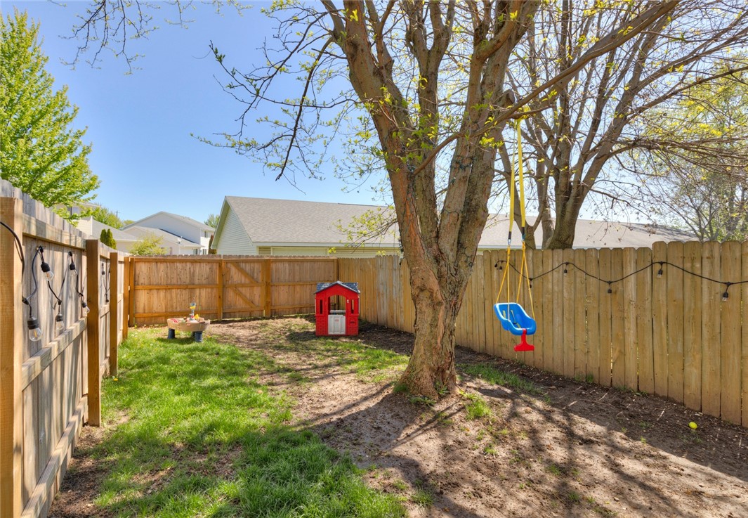 341 N Cherokee Drive