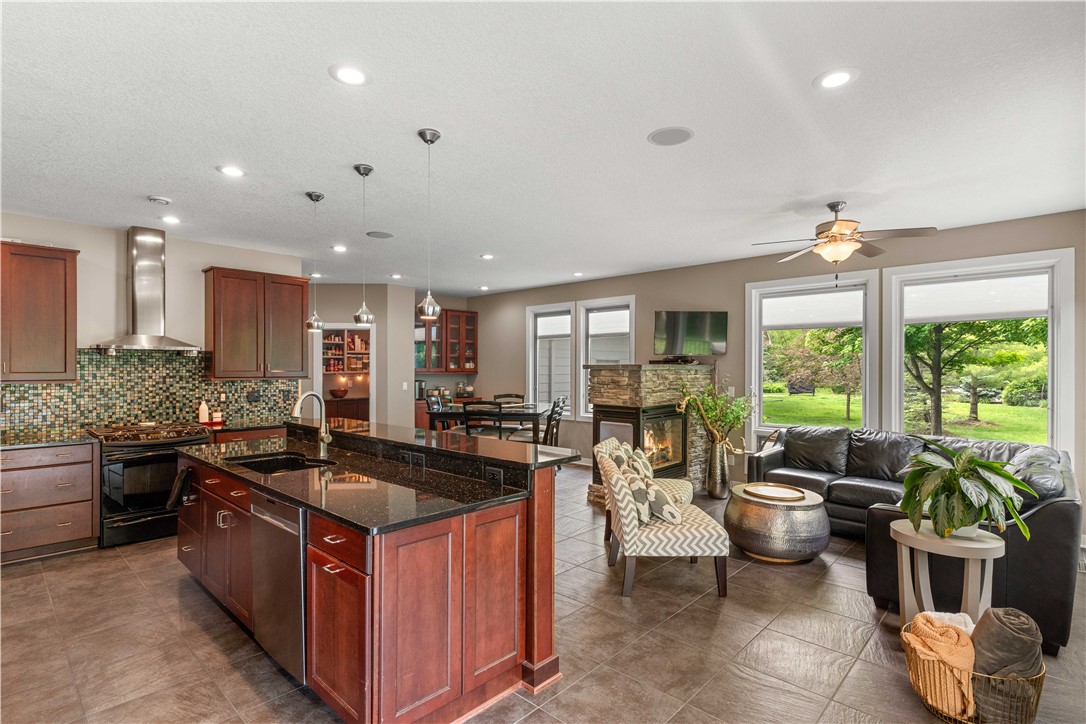 7213 Eagle Crest Drive