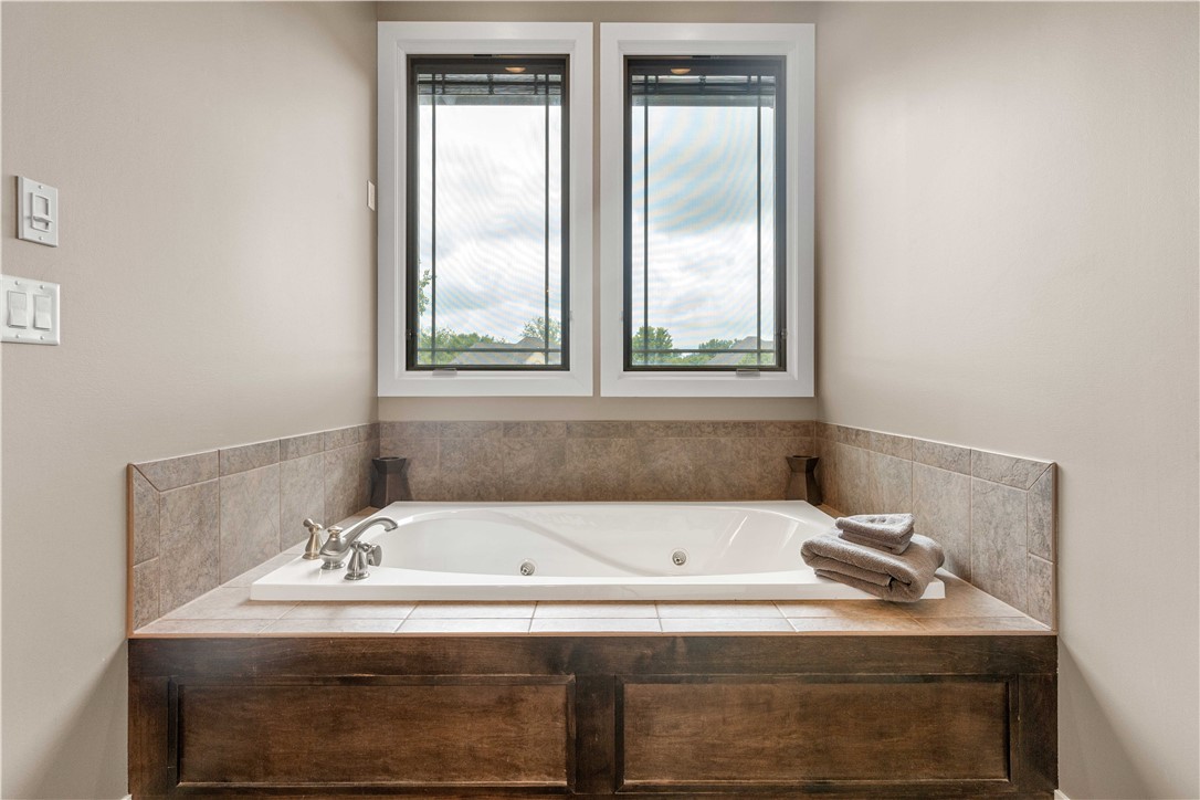 7213 Eagle Crest Drive