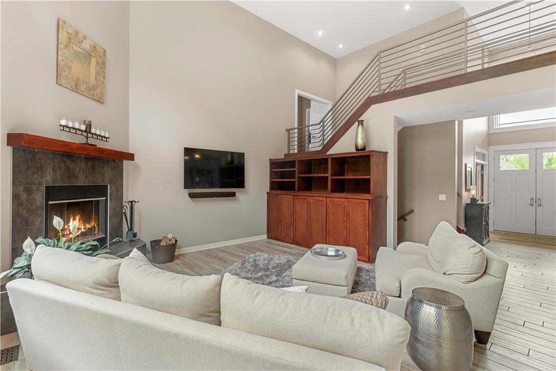 7213 Eagle Crest Drive