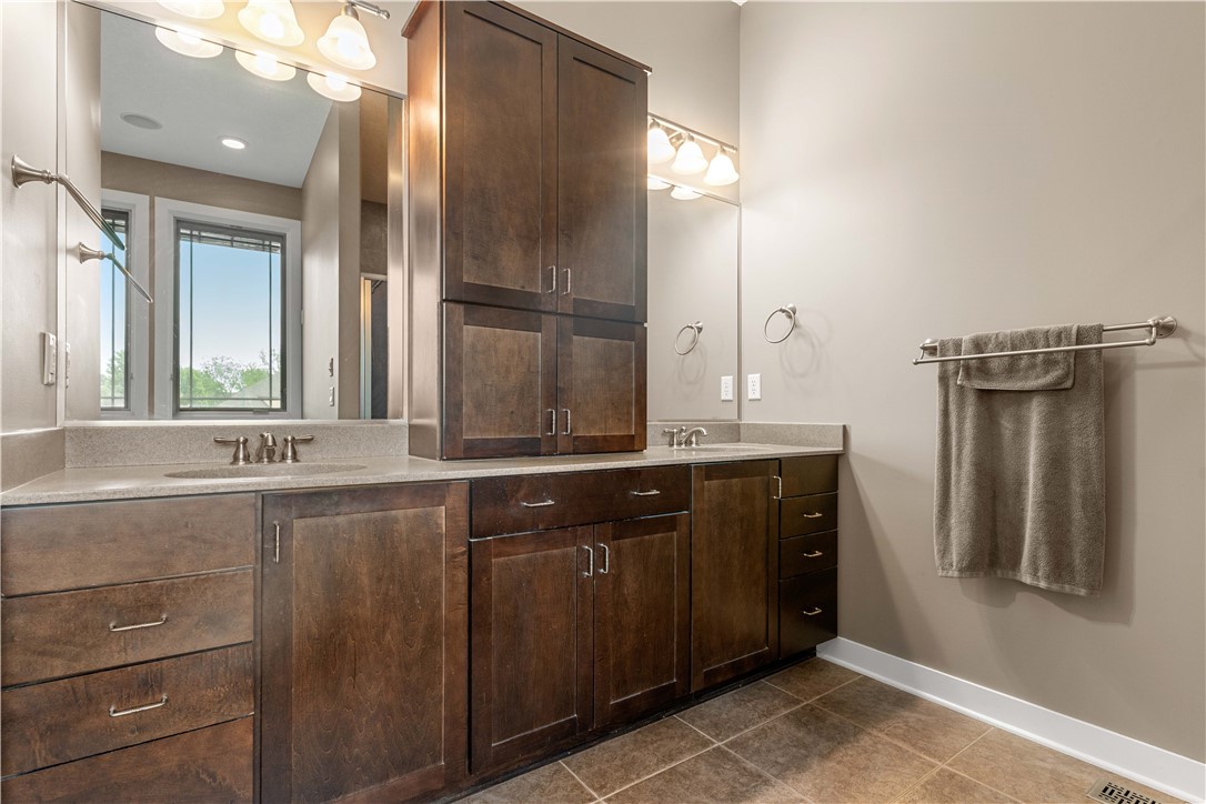 7213 Eagle Crest Drive