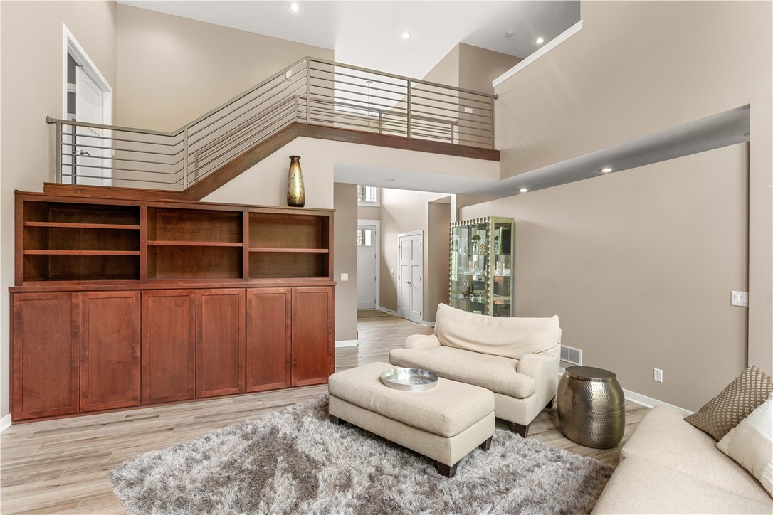 7213 Eagle Crest Drive