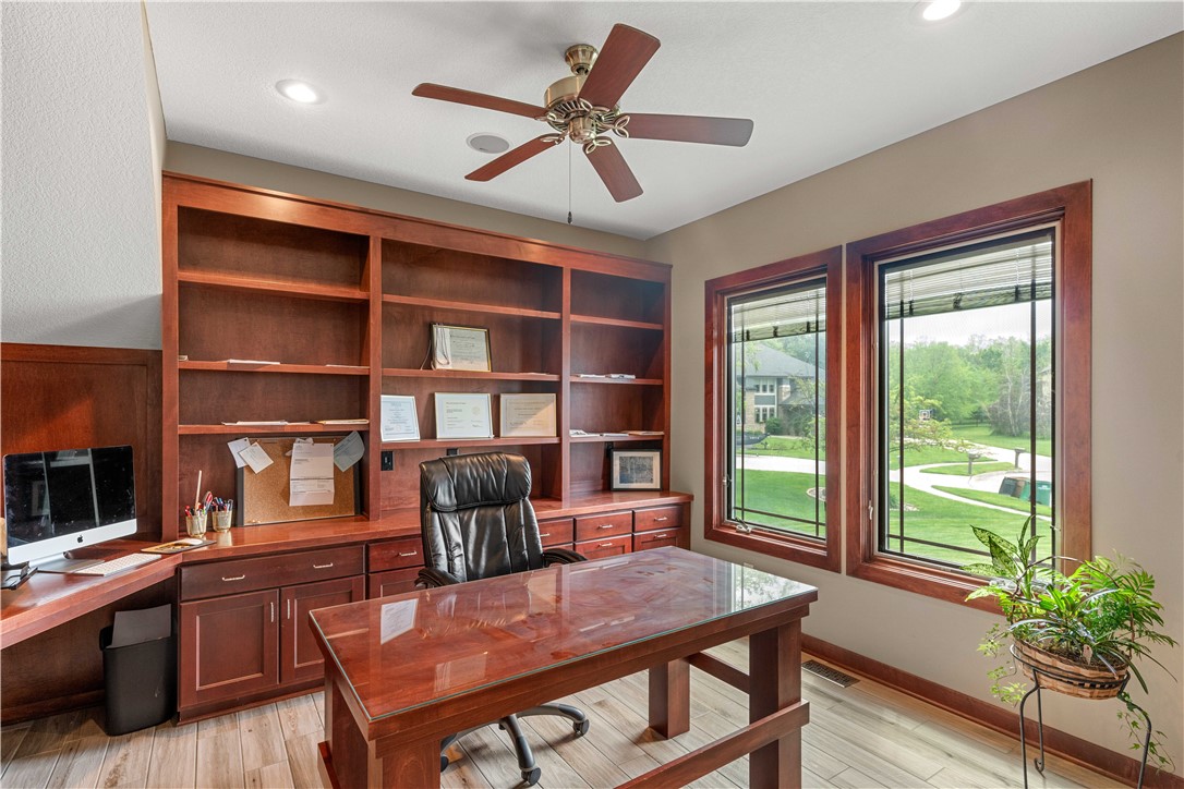 7213 Eagle Crest Drive