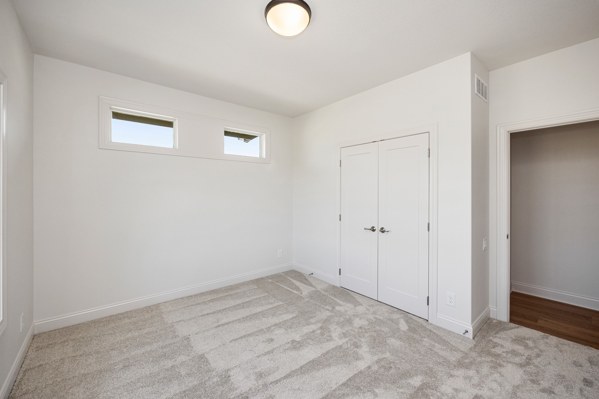 1101 SW Des Moines Street