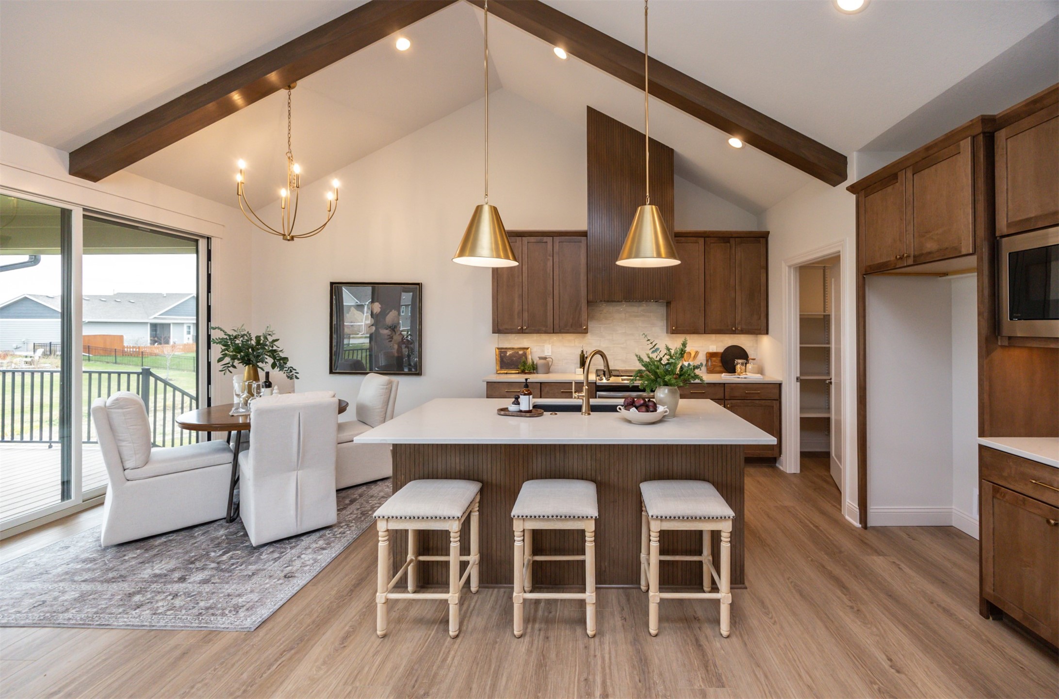 1101 SW Des Moines Street