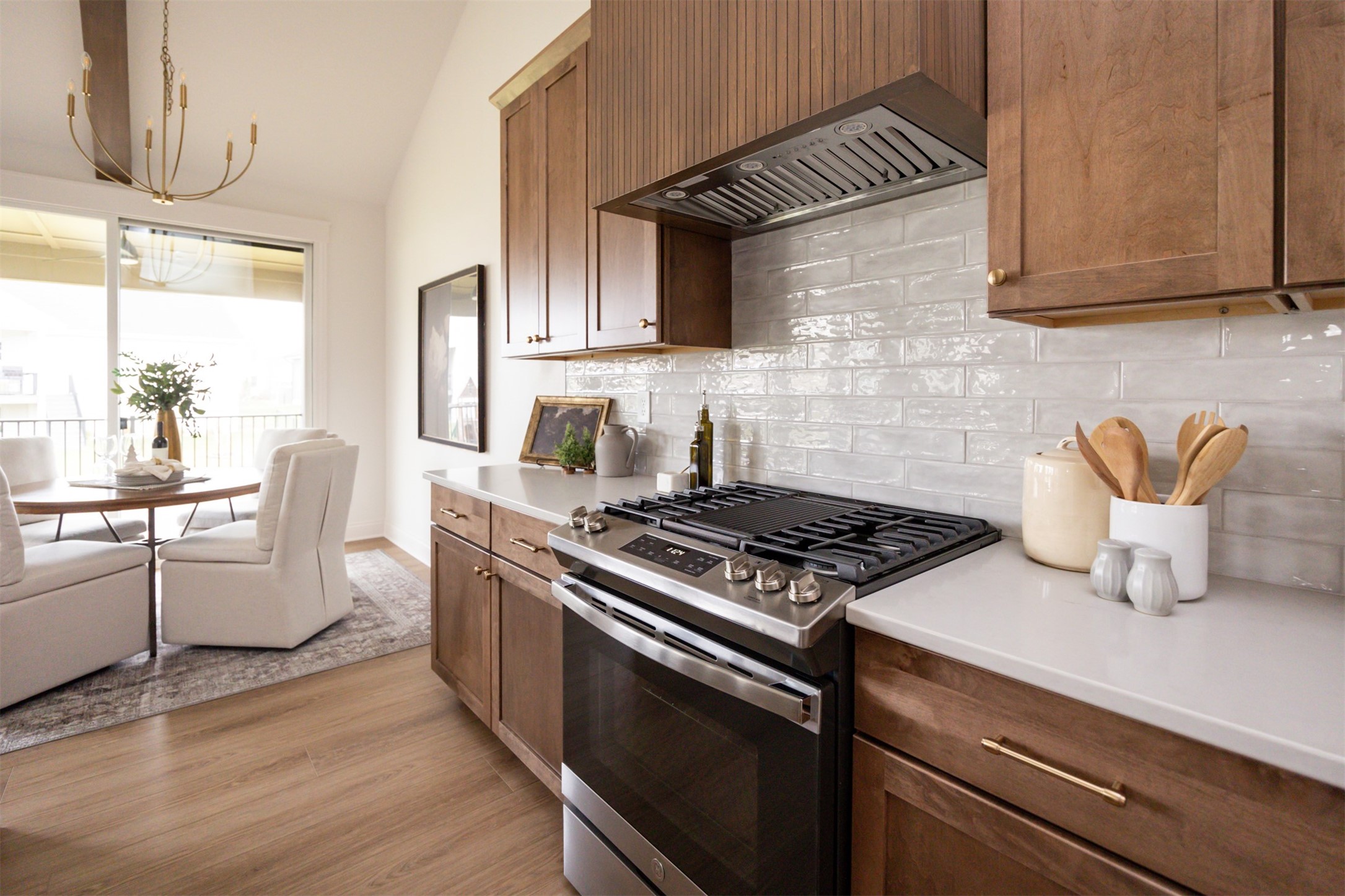 1101 SW Des Moines Street