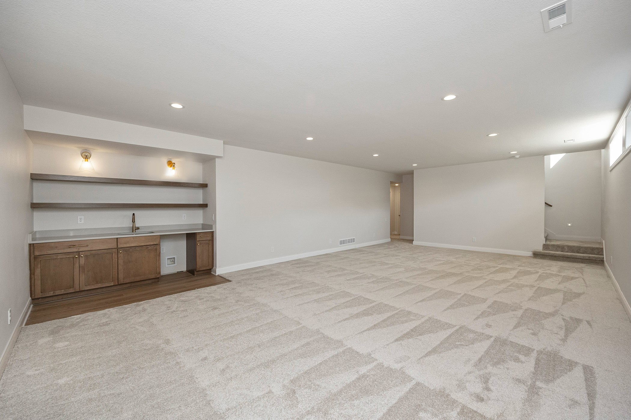 1101 SW Des Moines Street