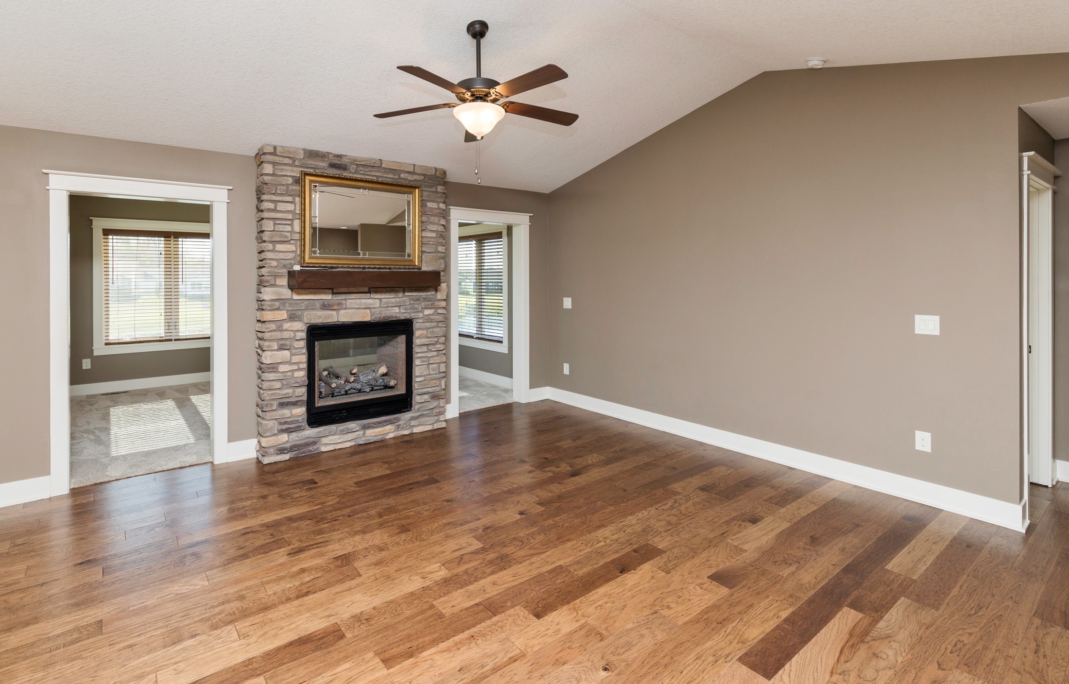 3801 SW Stonehaven Lane