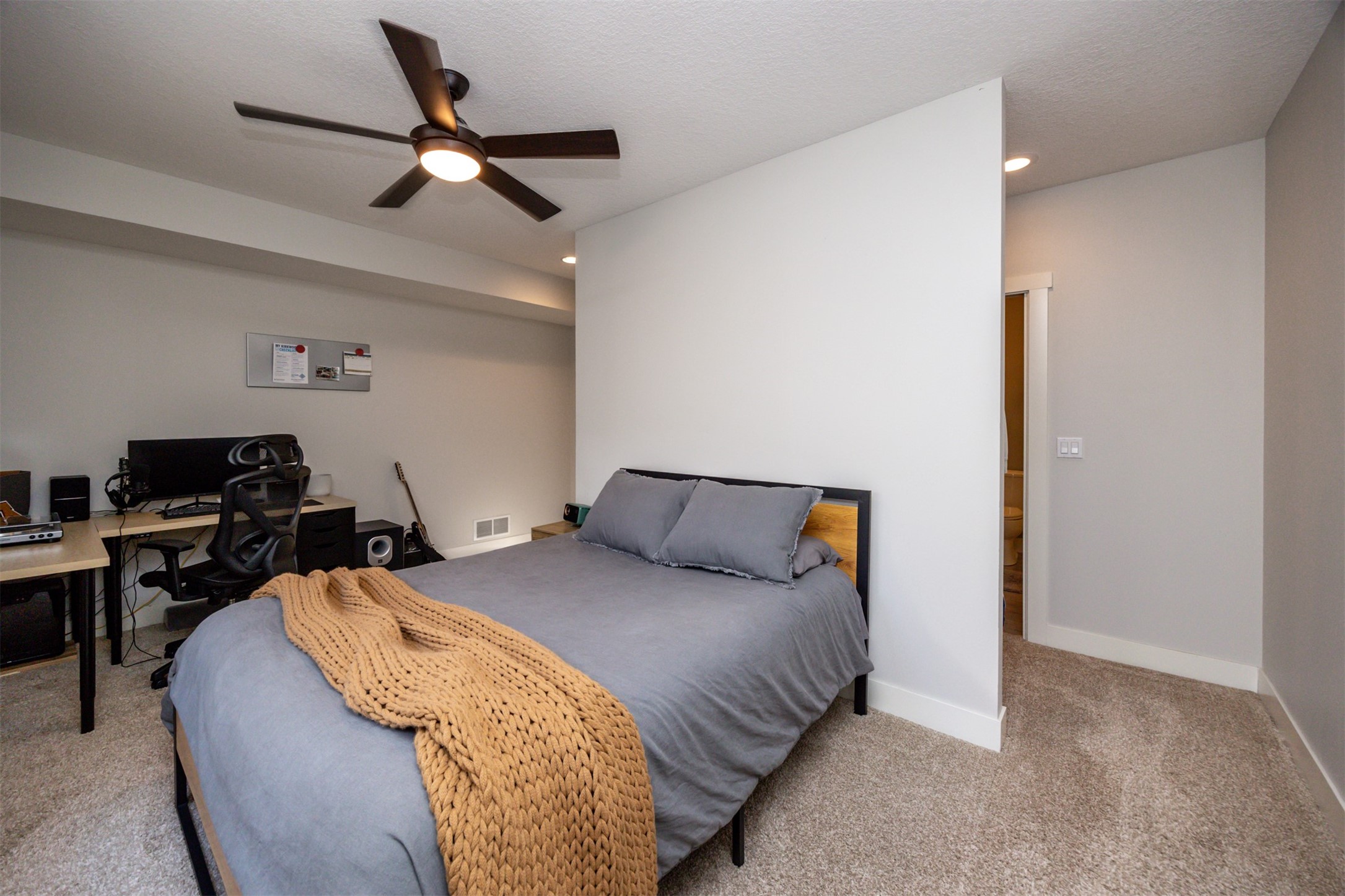 1706 SW Precedence Road