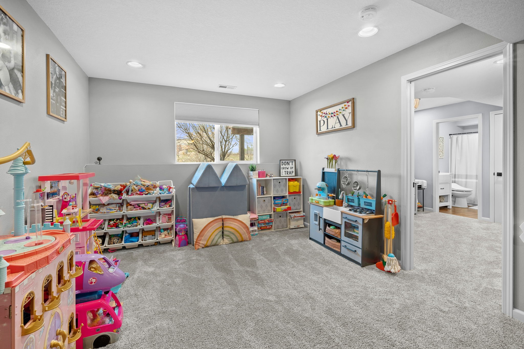 2612 NW Morningside Drive