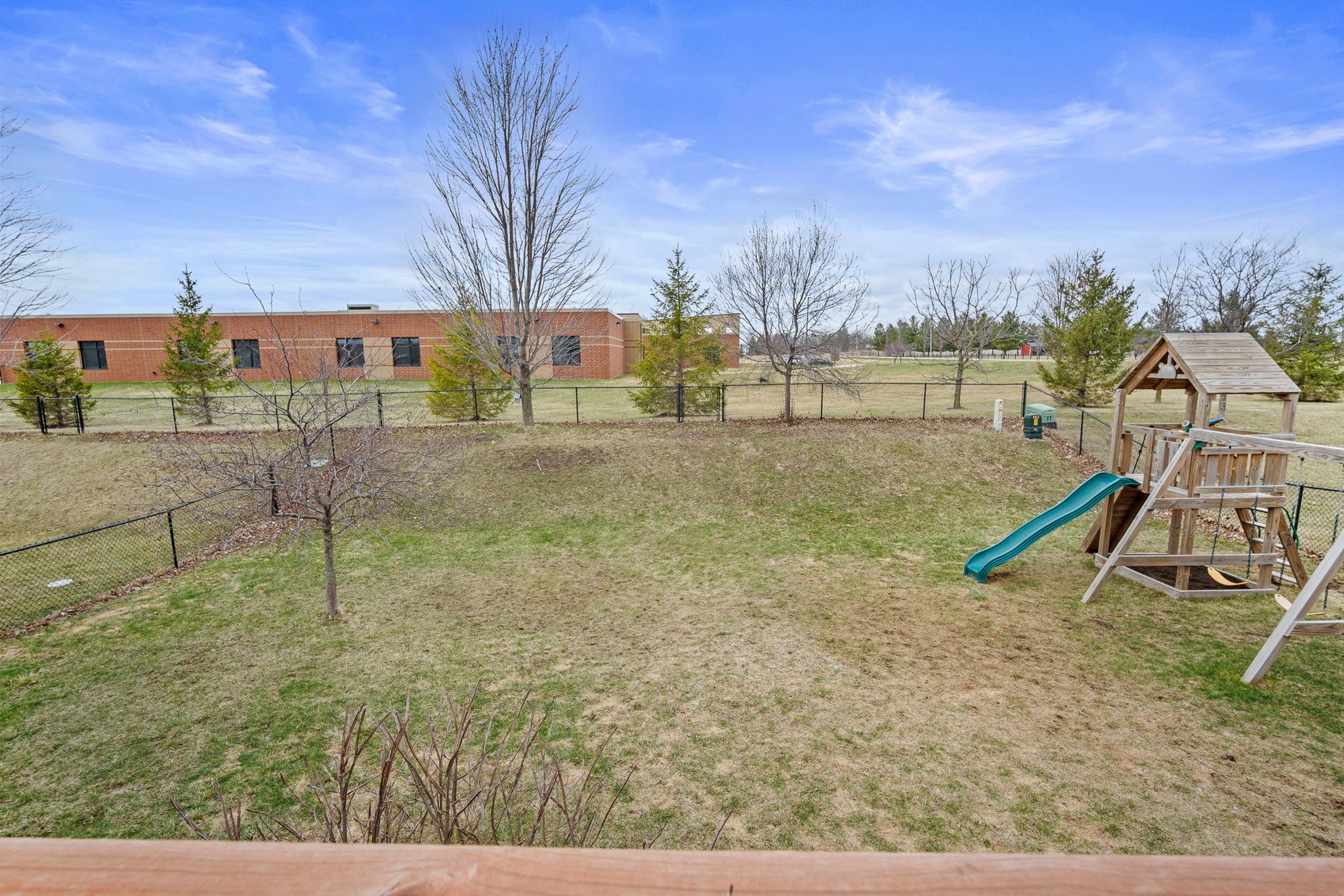 2612 NW Morningside Drive