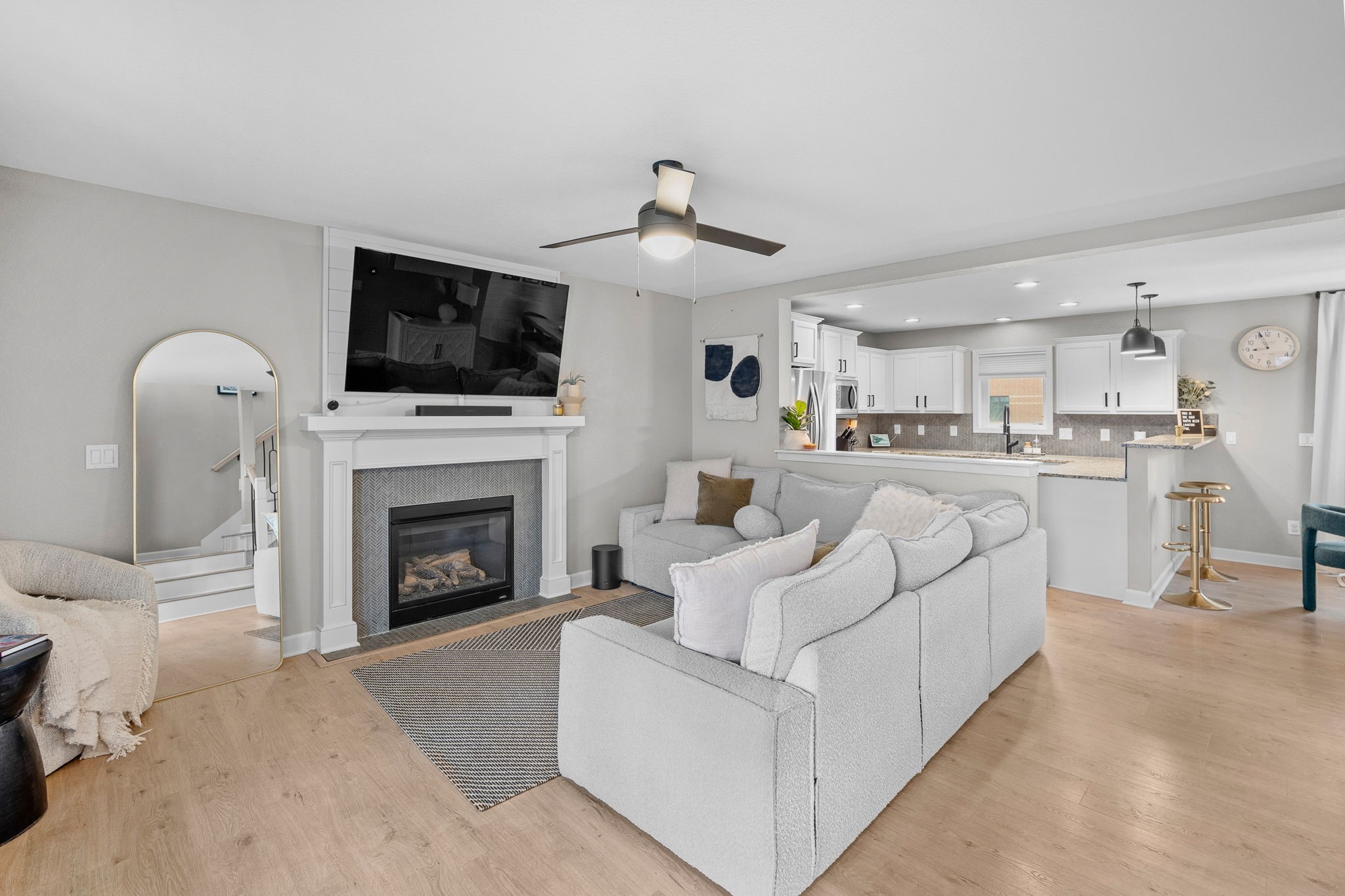 2612 NW Morningside Drive