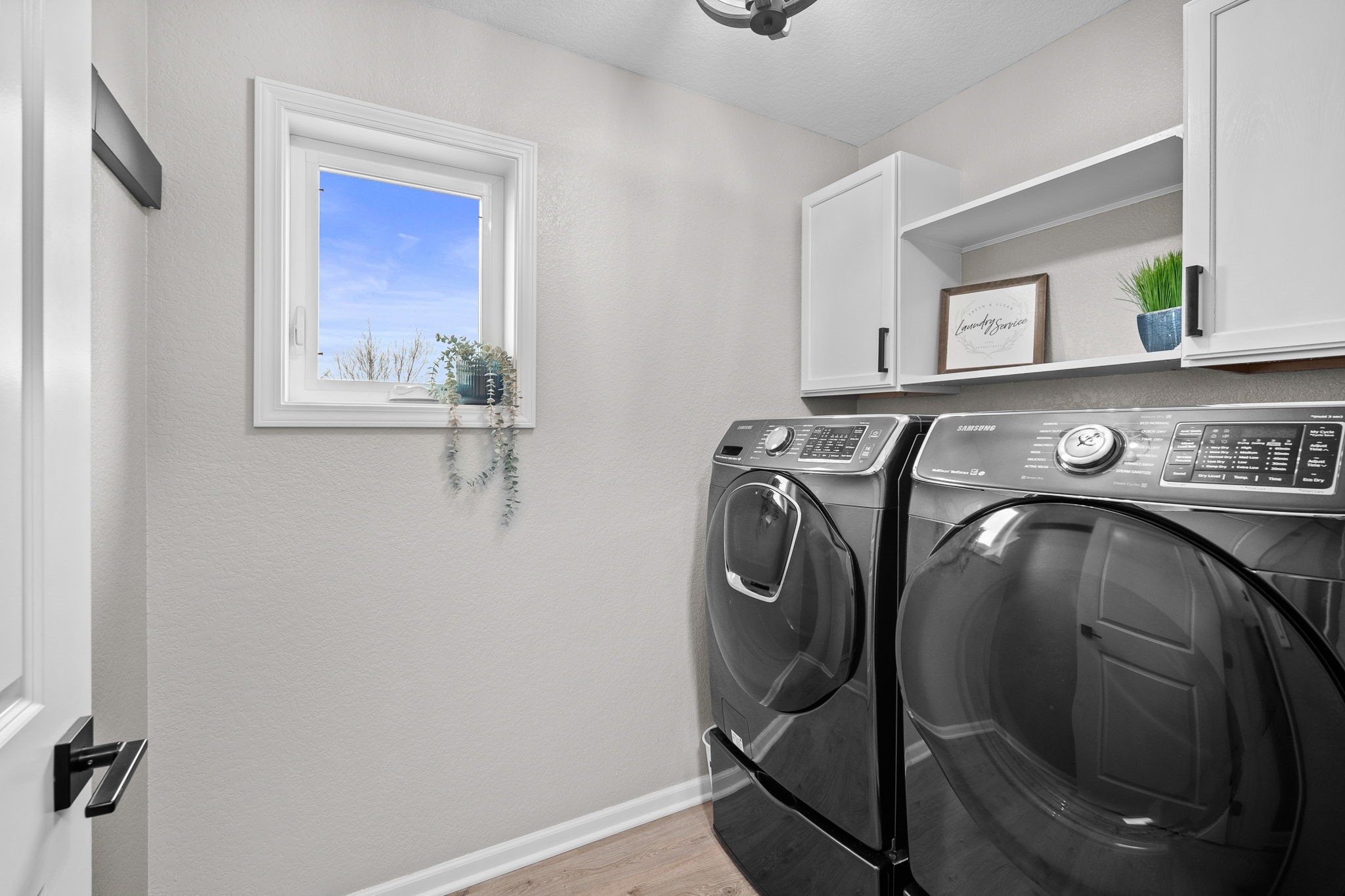 2612 NW Morningside Drive